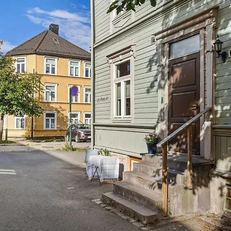 3-room *